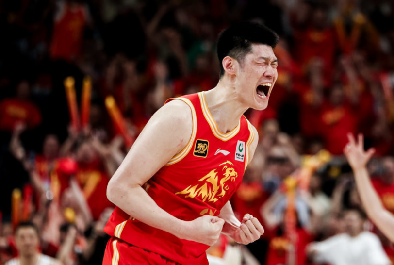 开云体育app下载-主场17战全胜！郭士强观战广厦38分大胜江苏7连胜 塔克33+6